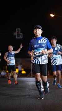 BIB: 
                            <button type="button" onclick="openModal(23105946)" class="btn btn-primary btn-sm float-right btn-popup" data-toggle="modal" data-target=".modal-high-quality">
                        <i class="fas fa-shopping-cart"></i> Add to Cart
                    </button>
                                            <button type="button" onclick="isThisMe(23105946, true)" class="btn btn-success btn-sm float-right btn-popup btn-isme hidden" data-toggle="tooltip" data-placement="bottom" title="นี่คือรูปของคุณใช่ไหม คลิกที่นี่เพื่อเอาเข้าอัลบั้ม">
                        <i class="fas fa-plus"></i> Add to album
                    </button>
                    <button type="button" onclick="isThisMe(23105946, false)" class="btn btn-warning btn-sm float-right btn-popup btn-isnotme hidden">
                        <i class="fas fa-ban"></i> Remove from album
                    </button>